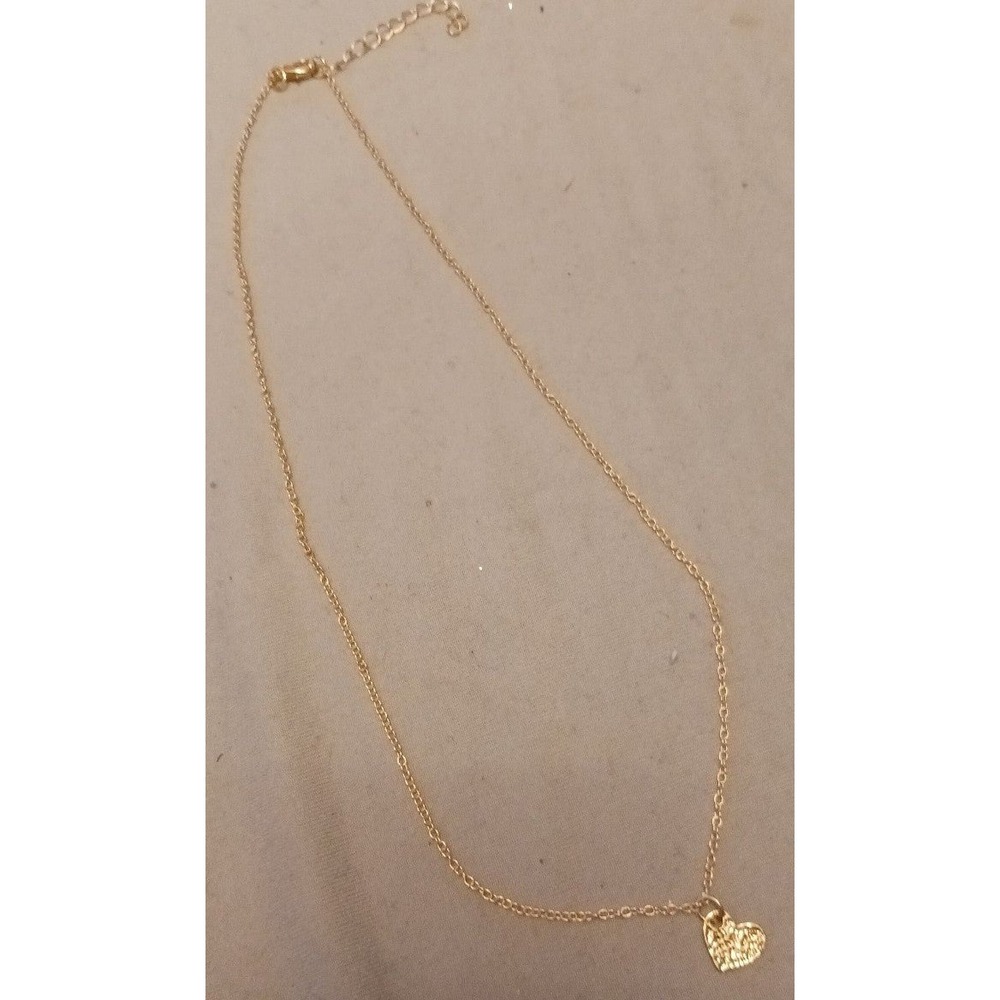 NEW Women's Dainty Minimalist Hammered Gold Heart Necklace
